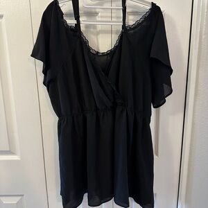 Torrid Cold shoulder top